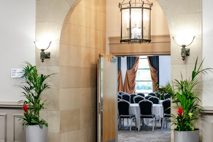 Cedar Suite 8