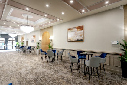Cedar Suite 9