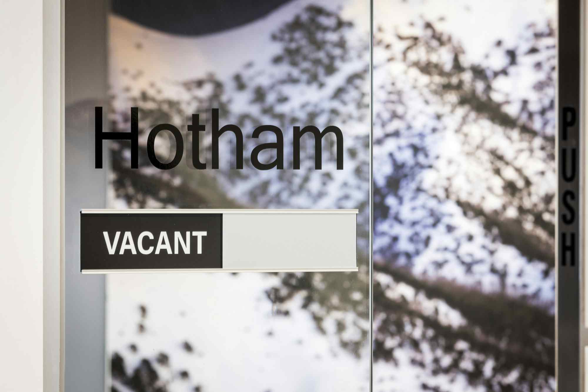 Hotham I 4 Person Meeting Room  3