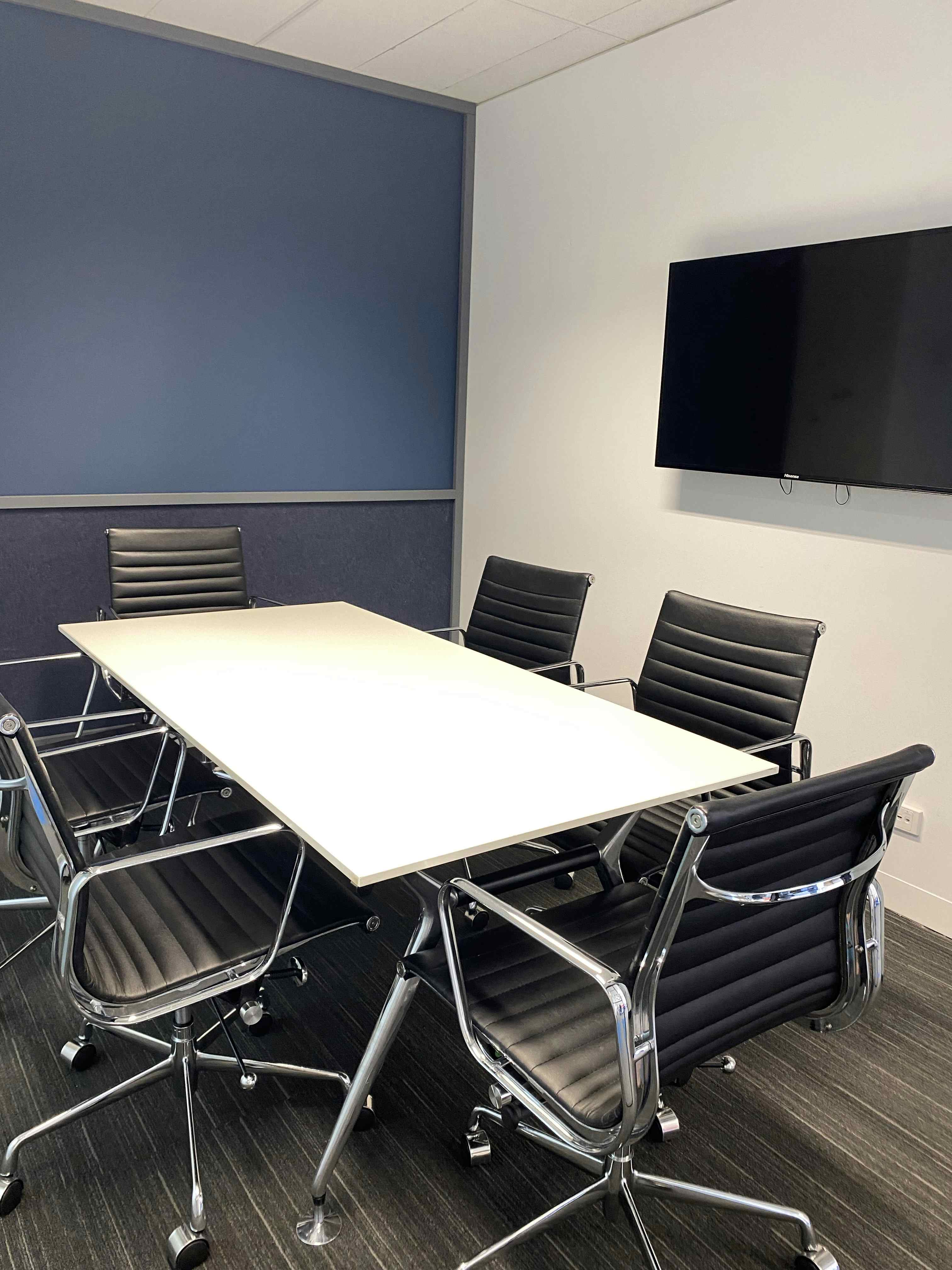 Baw Baw I 6 person Meeting Room 