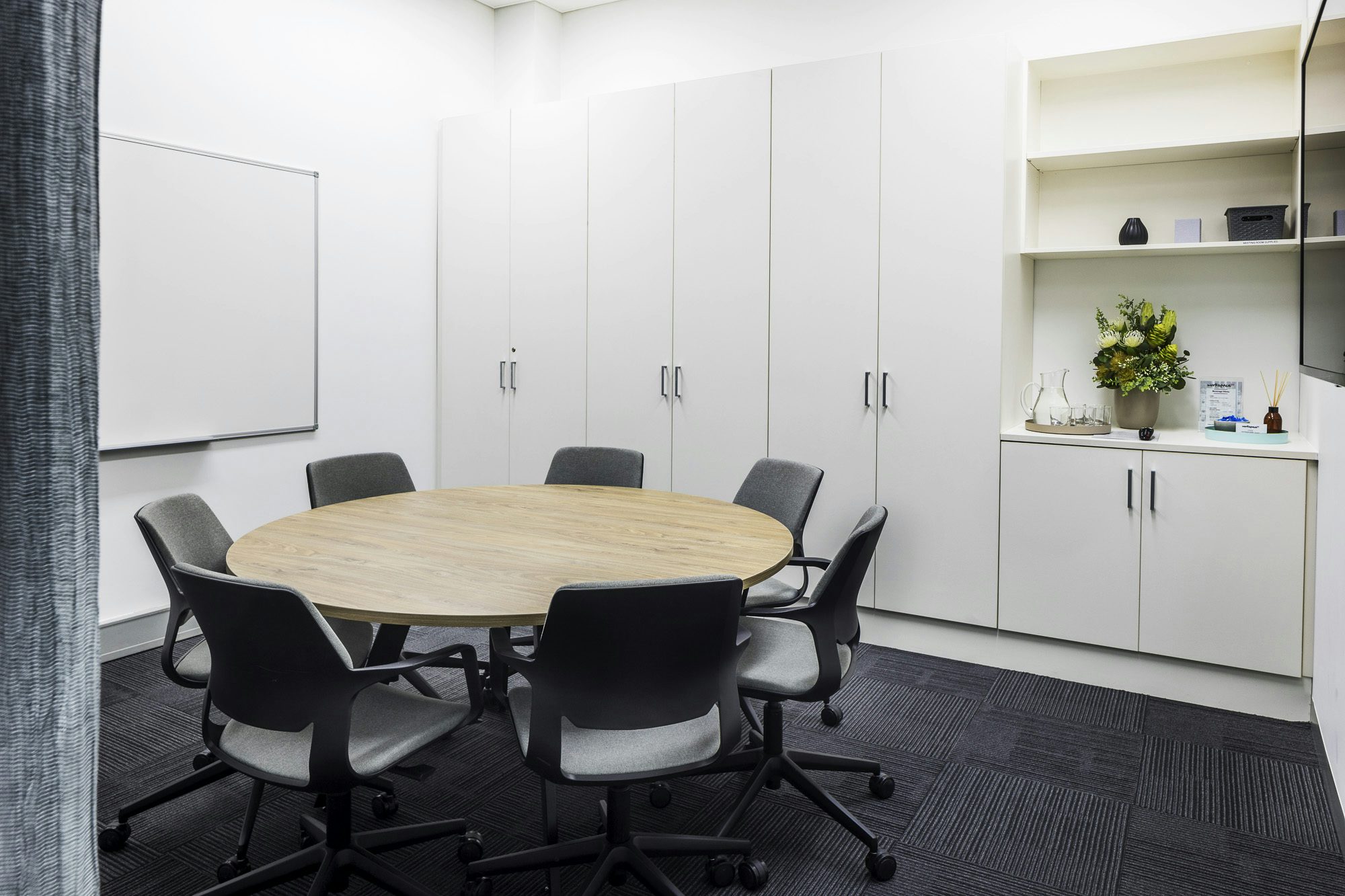 Barwon I 7 Person Meeting Room 1