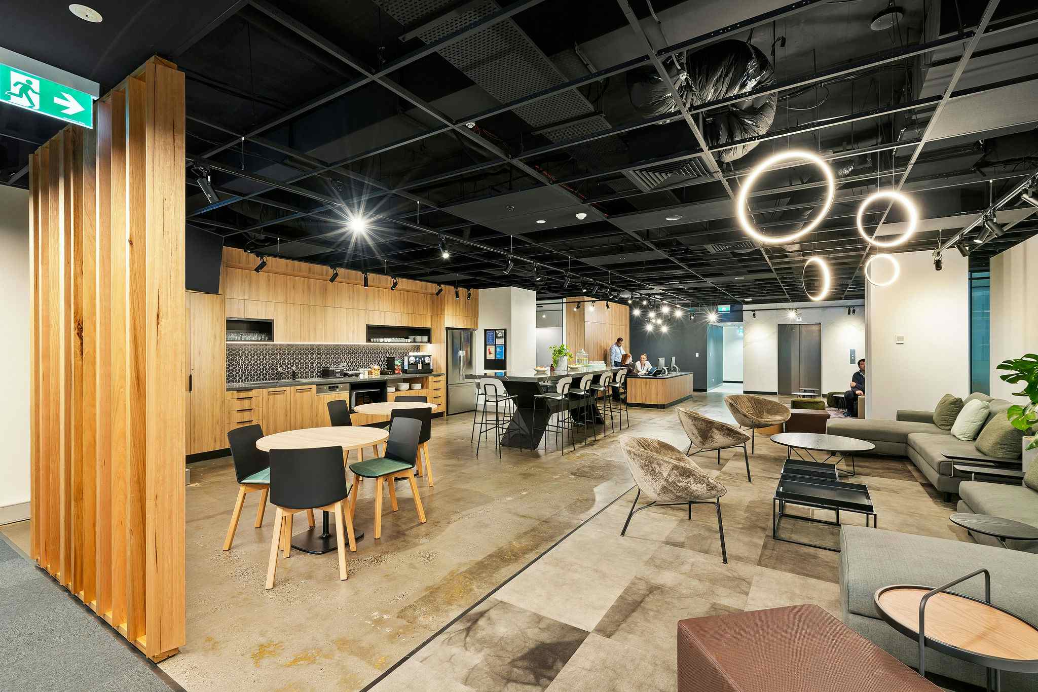 Yarra I 6 Person Meeting Room  3