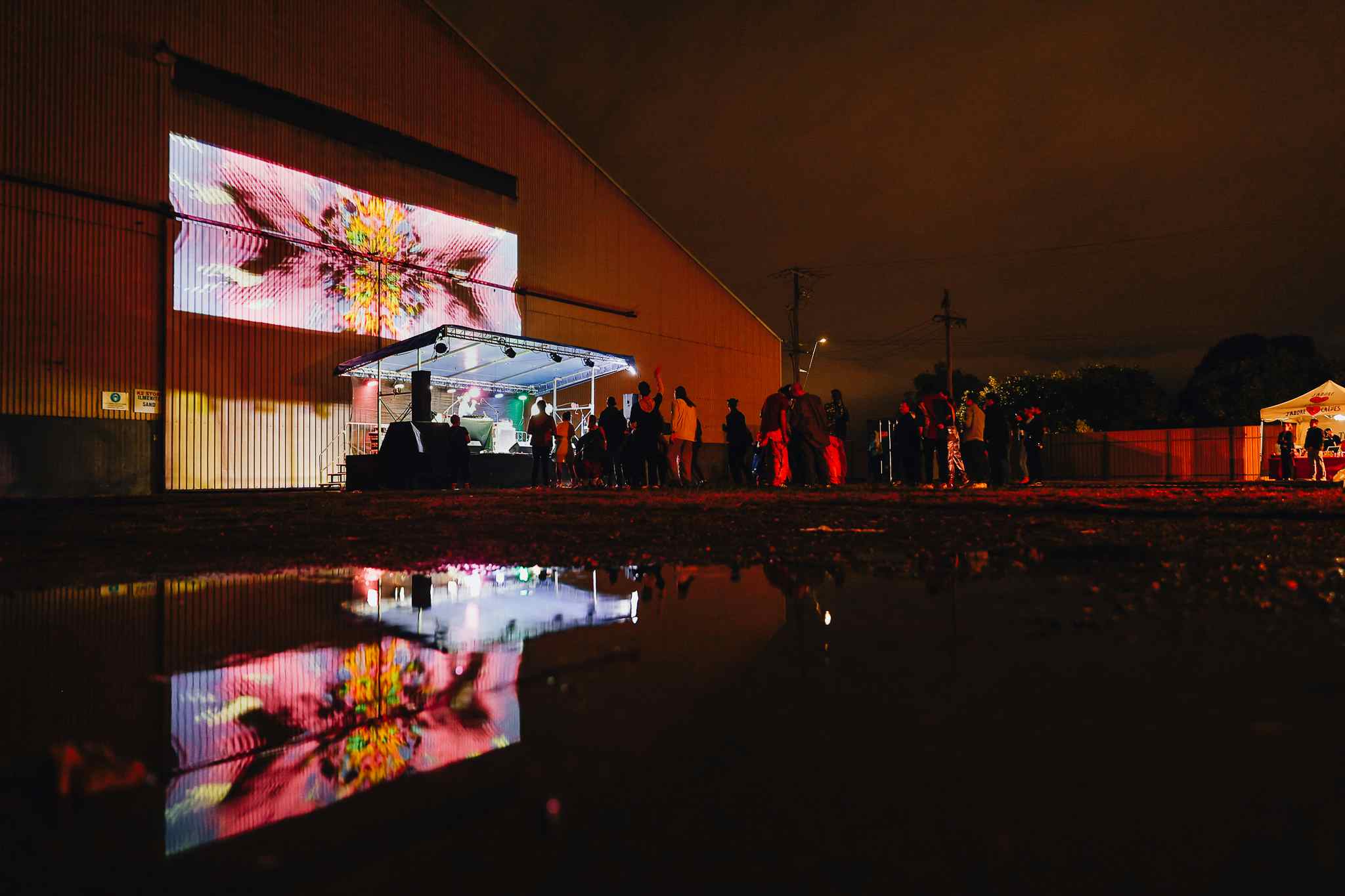 Superordinary Outdoor Courtyard 1