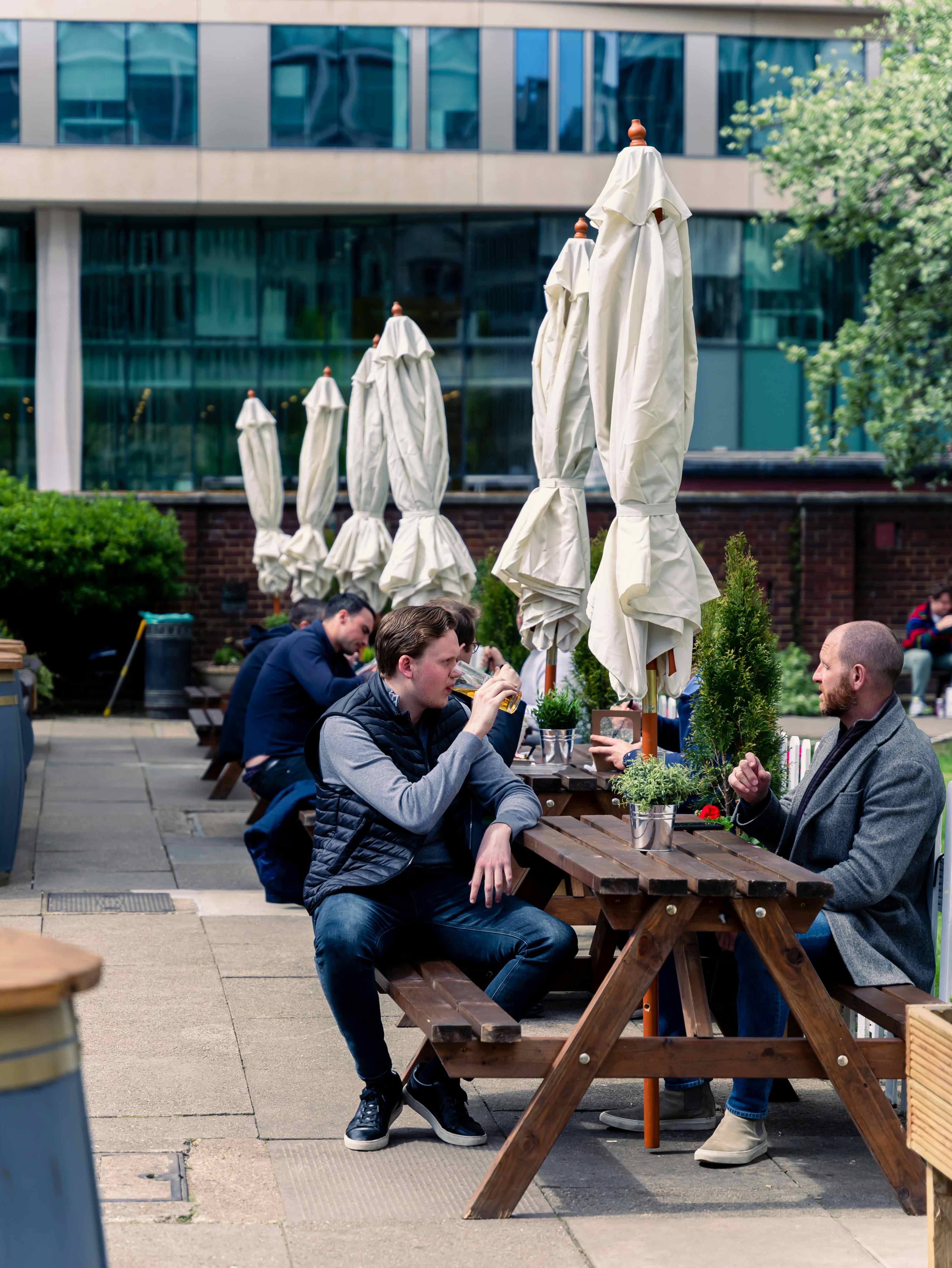 Finsbury Square Garden Bar 7
