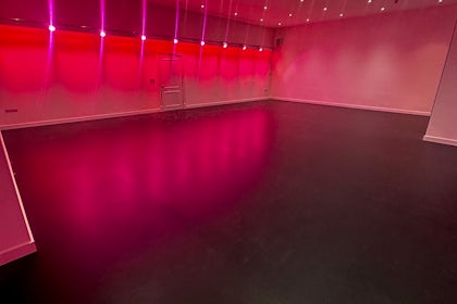 ID Studios - Studio Luna 2
