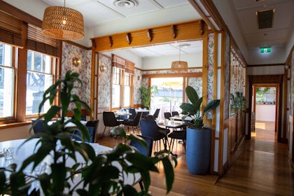 The Restaurant 1