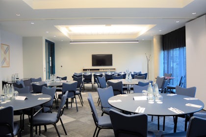Oceanic Suite 1