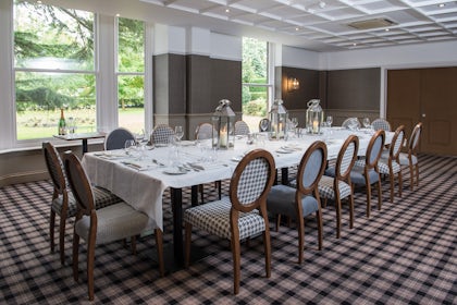 Oak Suite 2