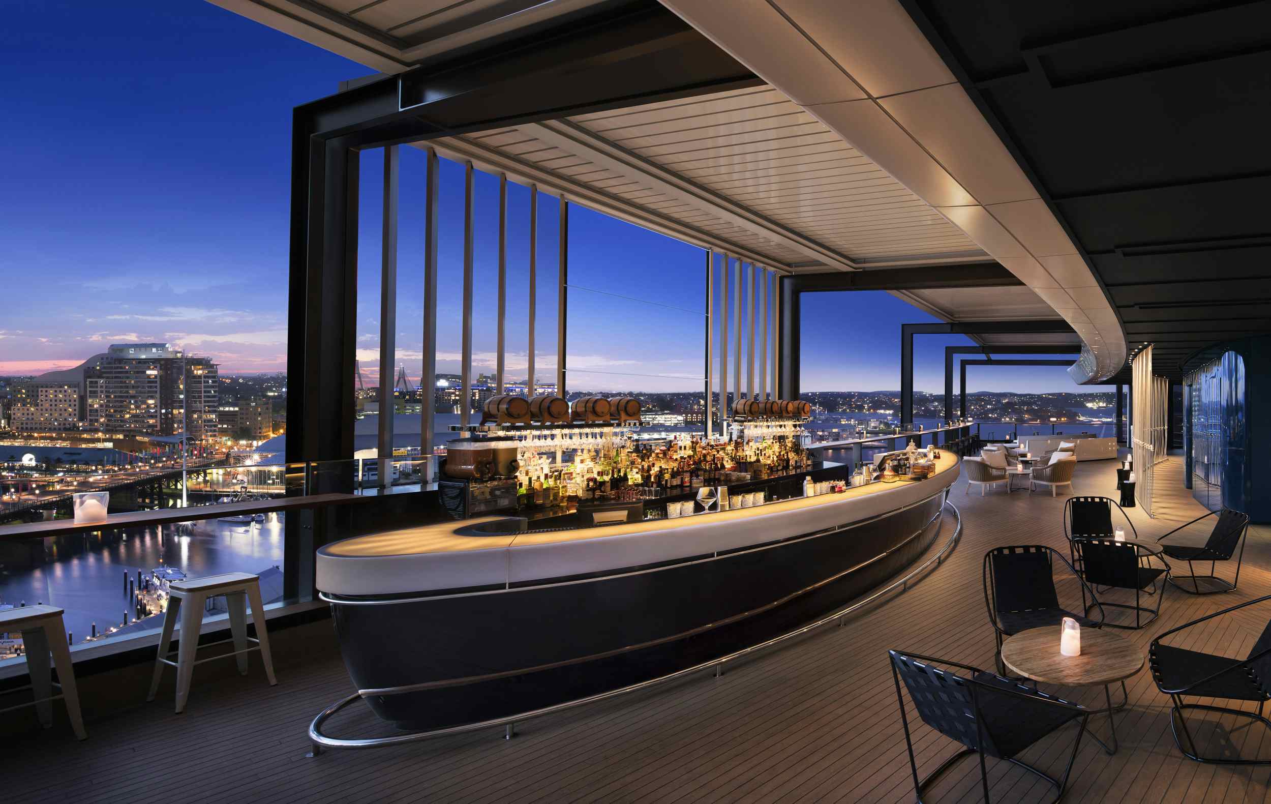 Zephyr Sky Bar 