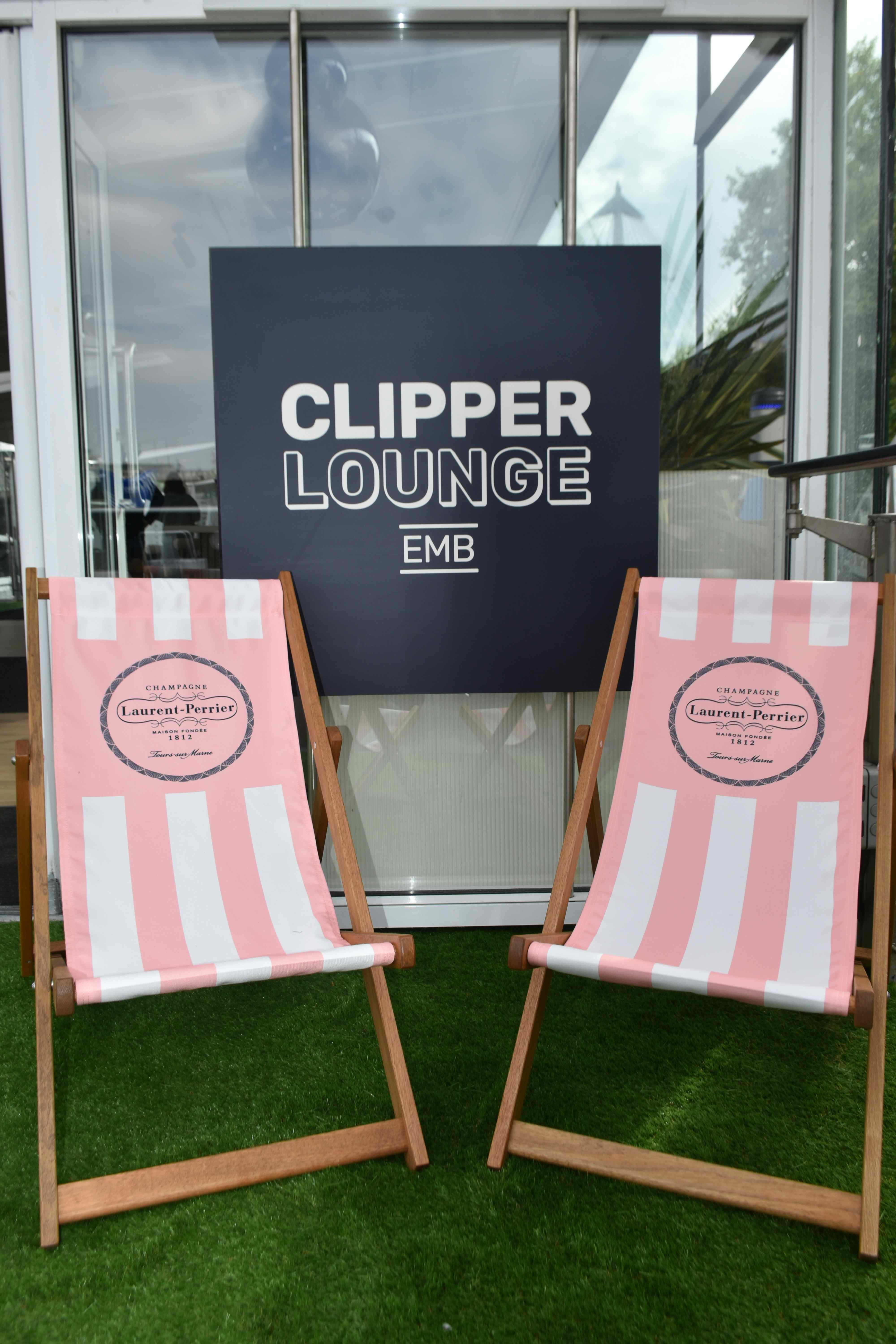 Clipper Lounge EMB 9