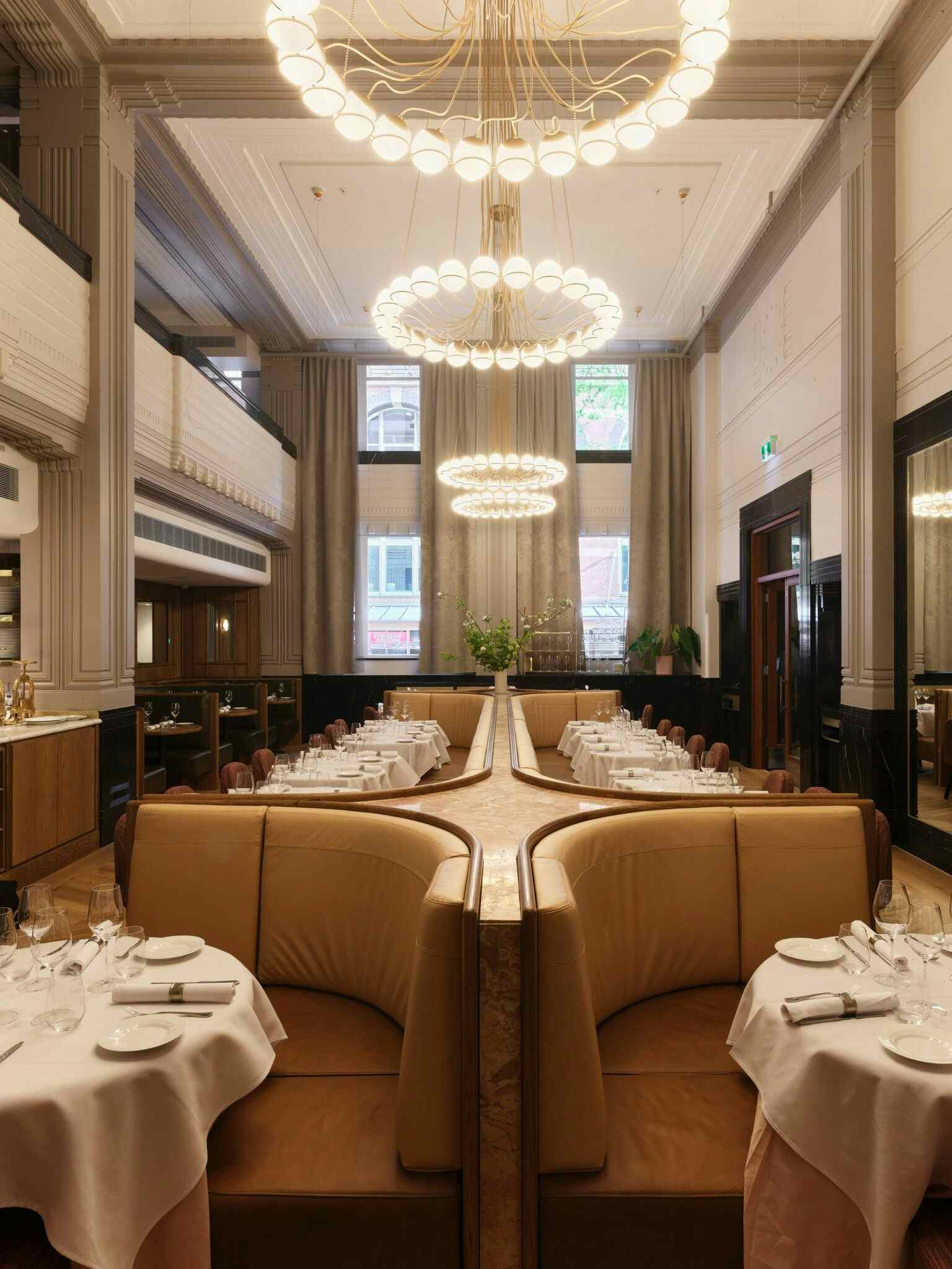 Brasserie Dining Room - Exclusive  2