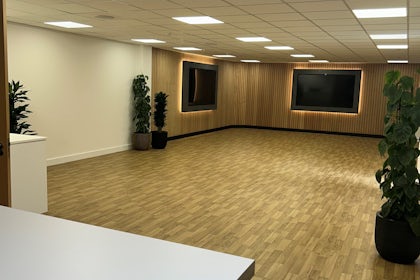 Pearl Suite 1