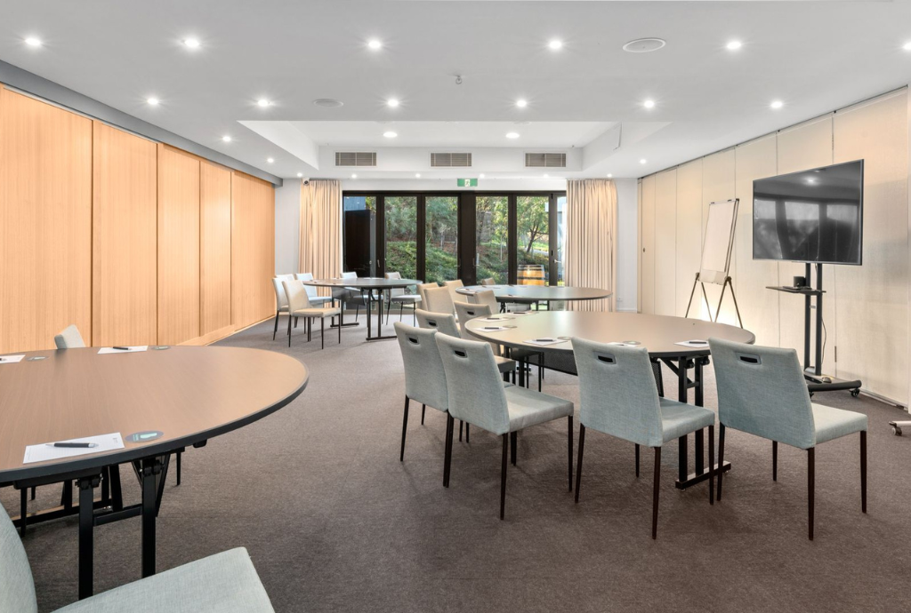 Melba & Anderson Room 5