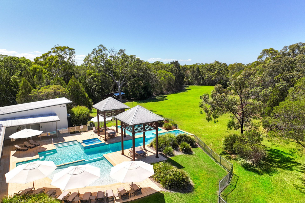 Beach Road Holiday Homes 10