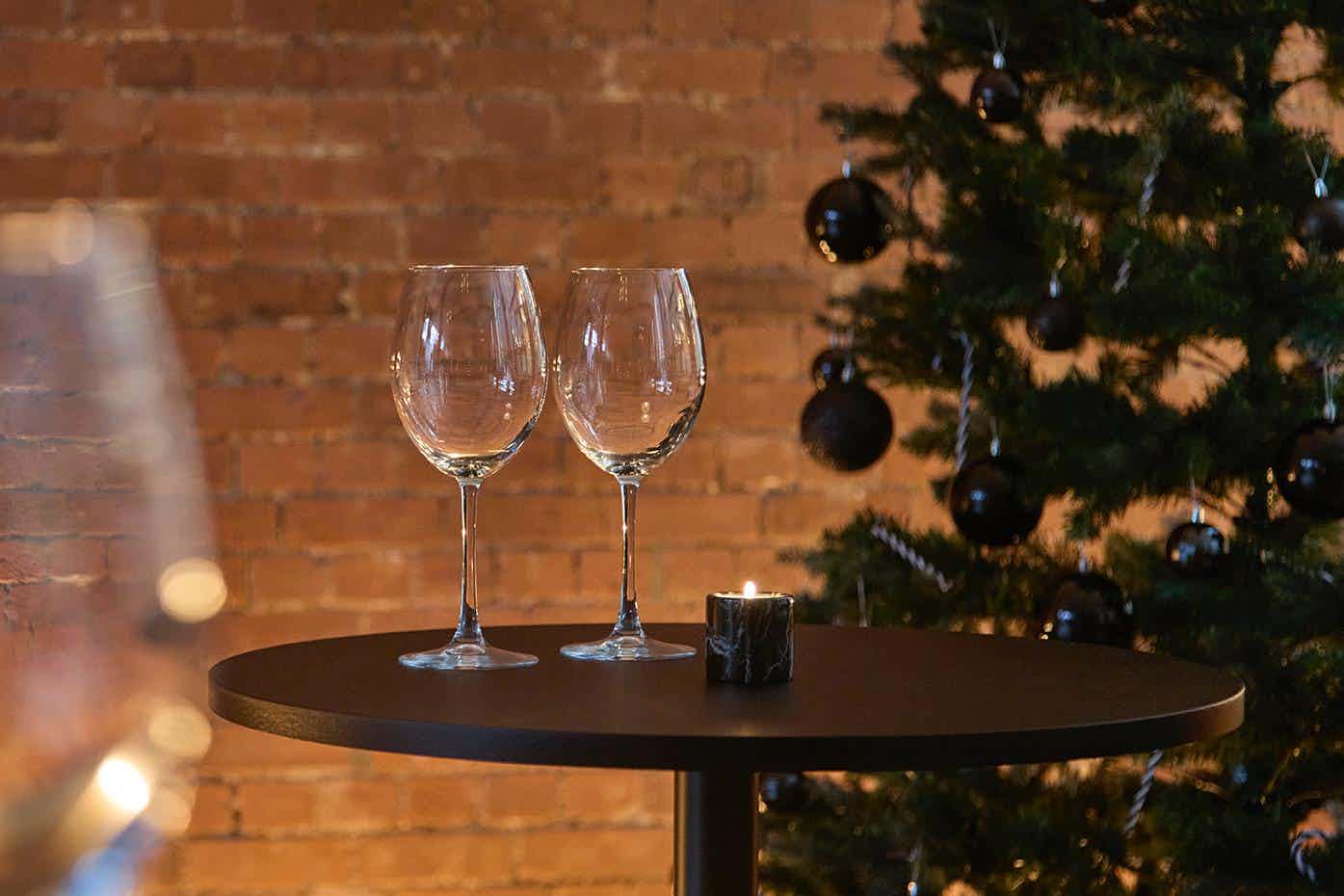 Ona.Location  – A Stylish Space for Every Celebration 2