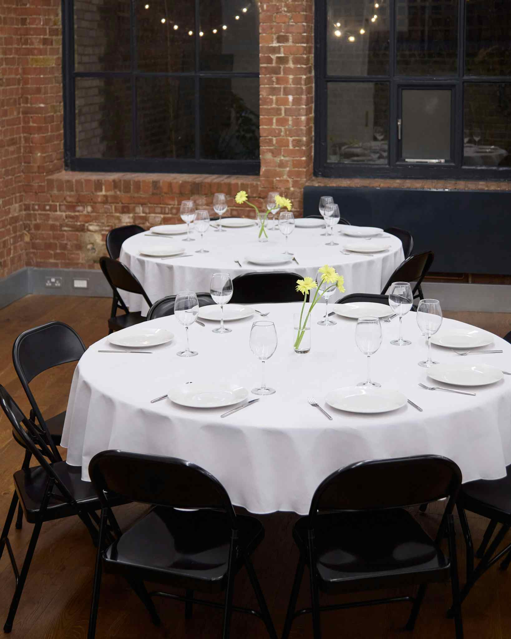 Ona.Location  – A Stylish Space for Every Celebration 4