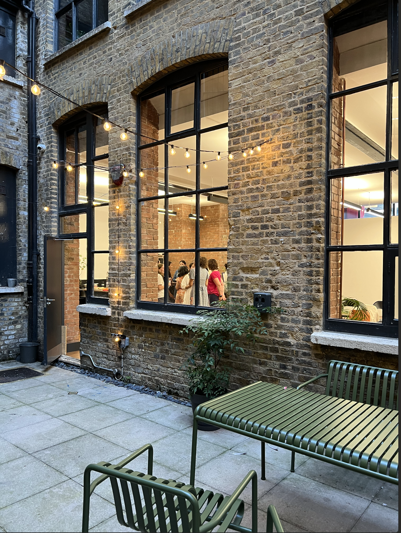 Ona.Location  – A Stylish Space for Every Celebration 5