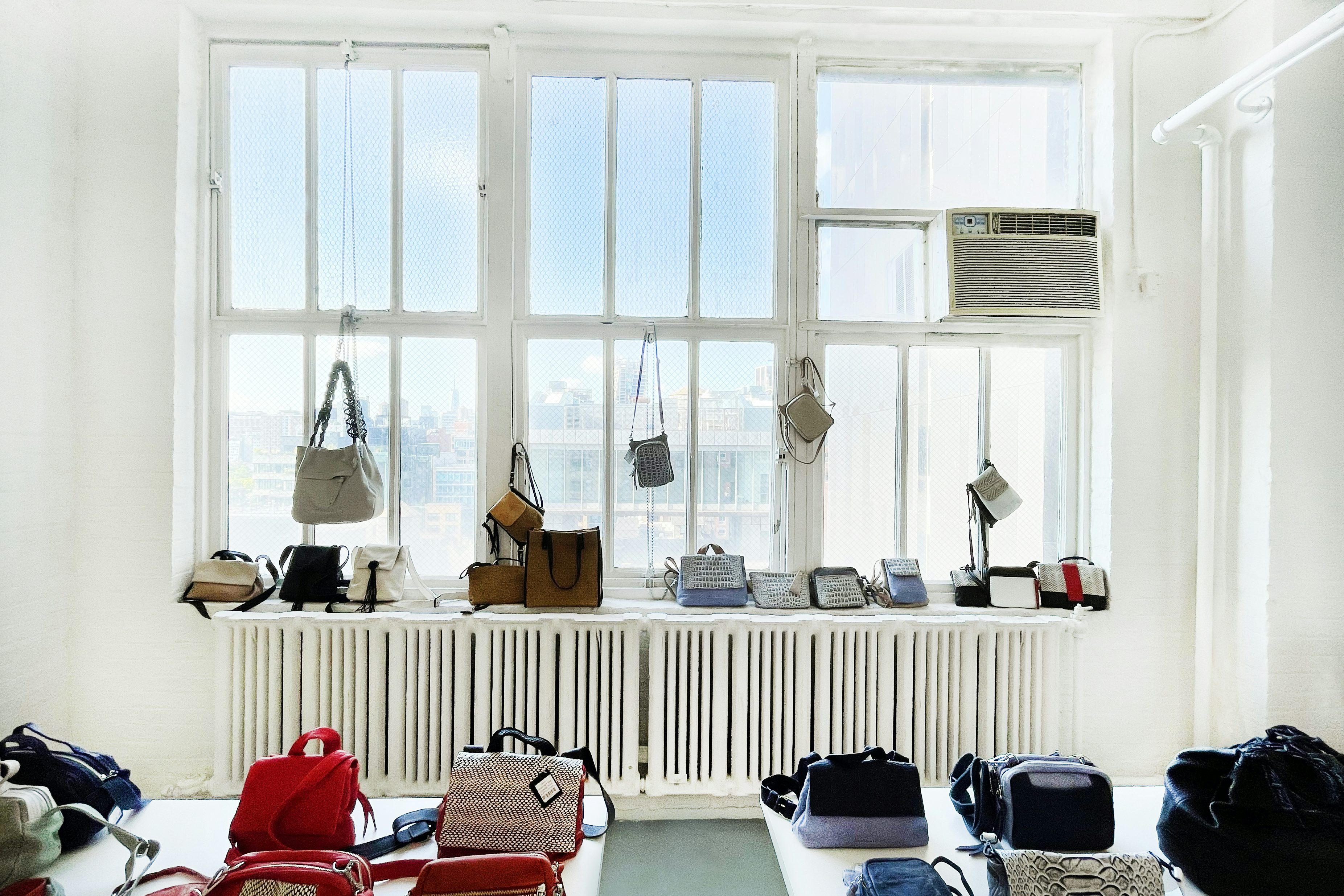 TenZeroOne Studio 16