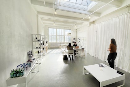 TenZeroOne Studio 8