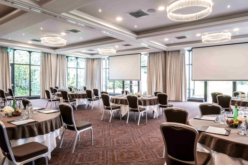 Worleston Suite 0