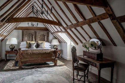 Fitzhamond Suite 5