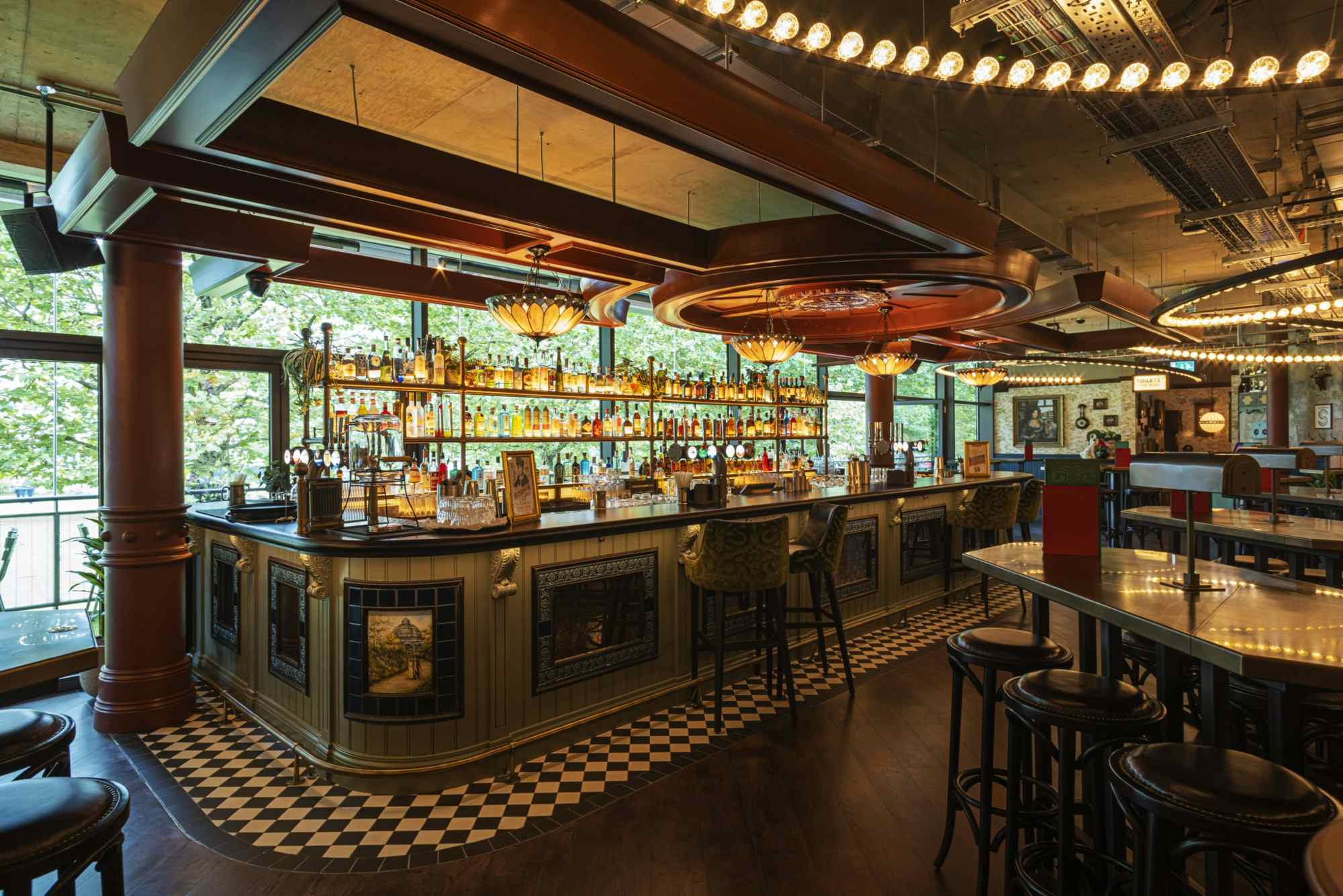 Flight Club Liverpool 'The Royal Albert'   5