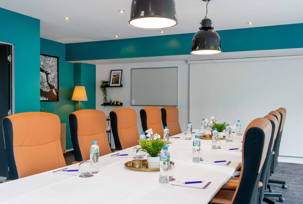 St Kilda Road Room 1