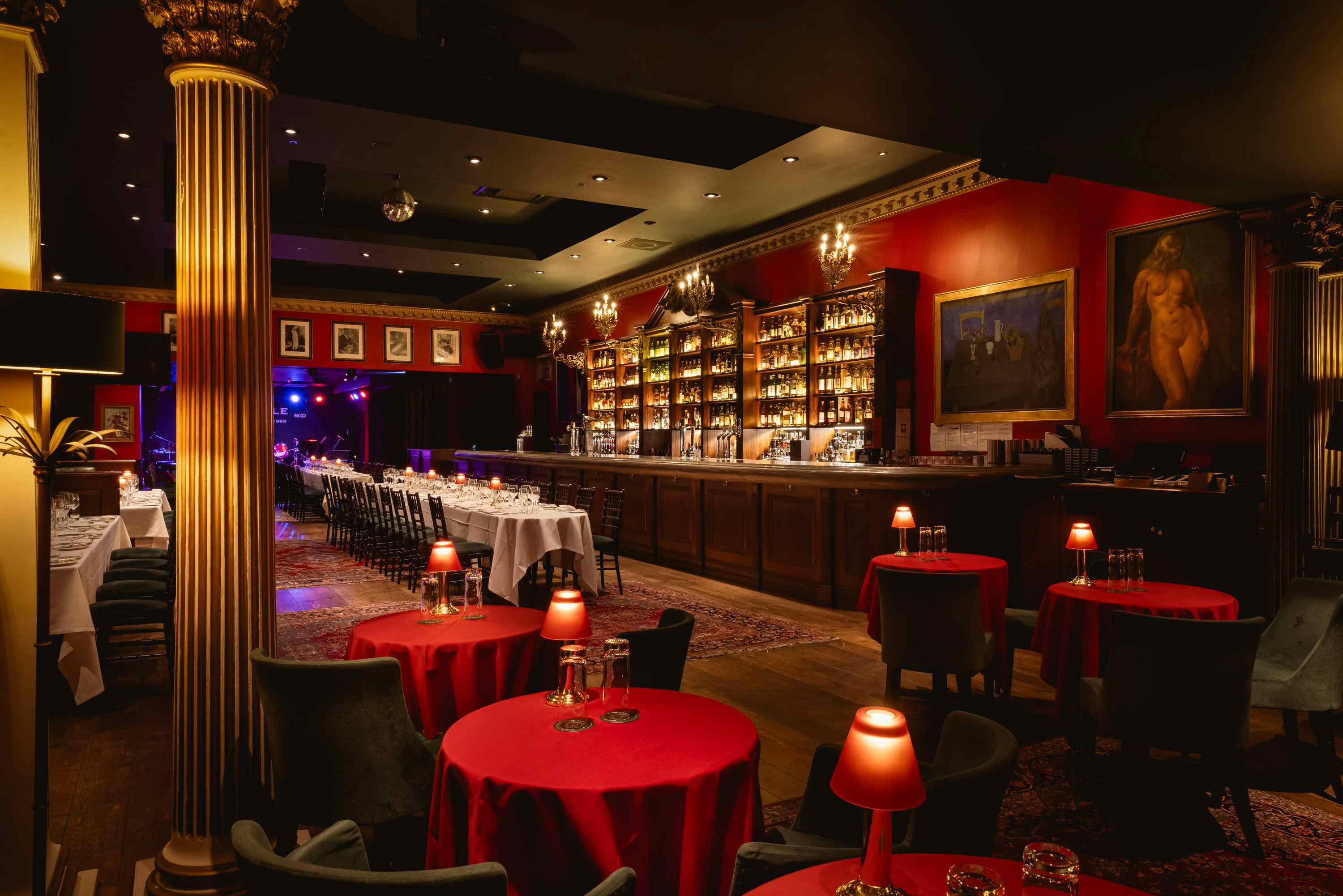 2nd floor Restaurant 4