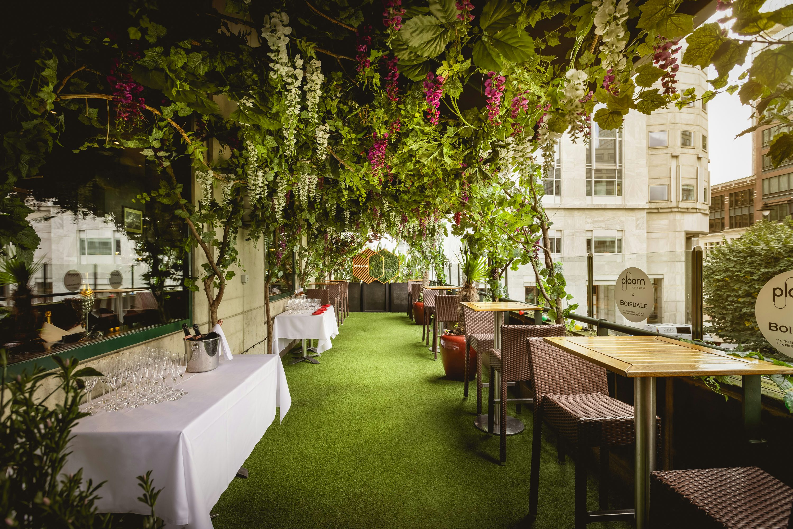 Canary wharf full hire 4