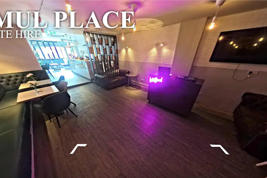 The Lounge 0