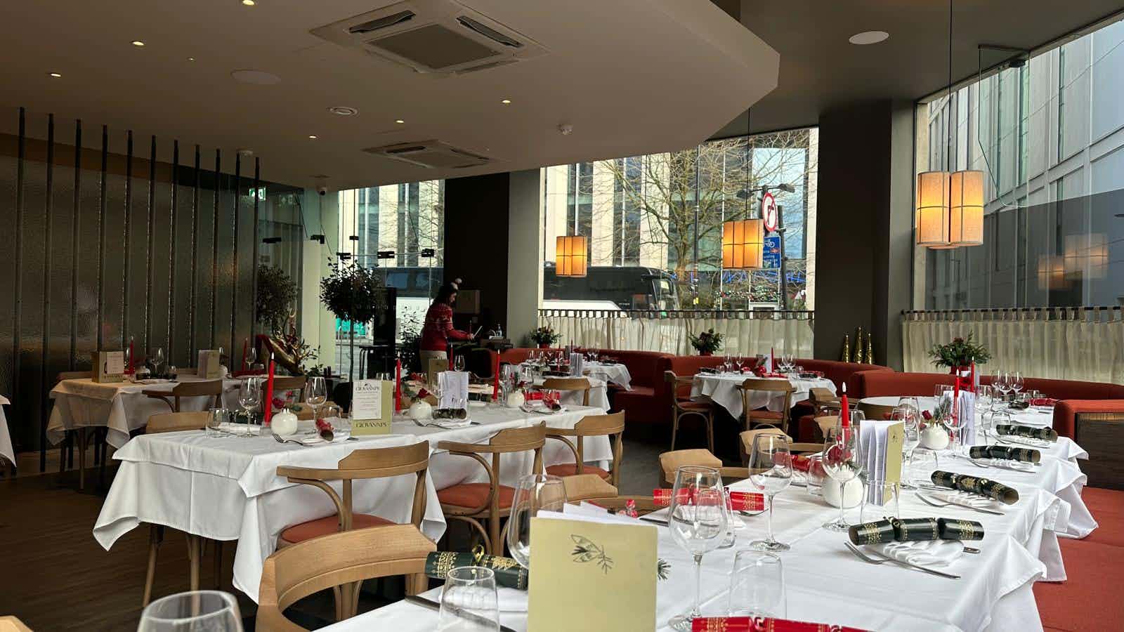 Giovanni's Restaurant 1