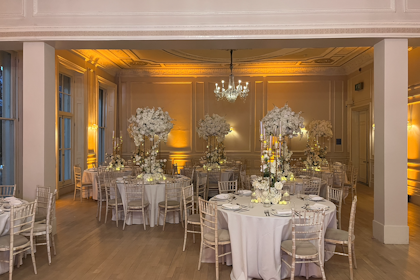 The Windsor Suite 42