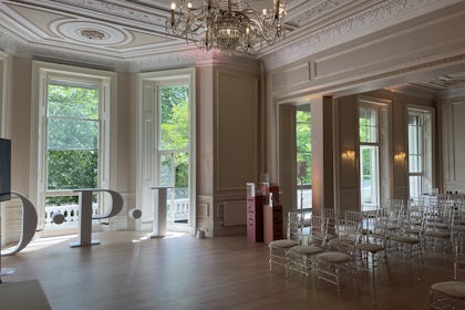 The Windsor Suite 22