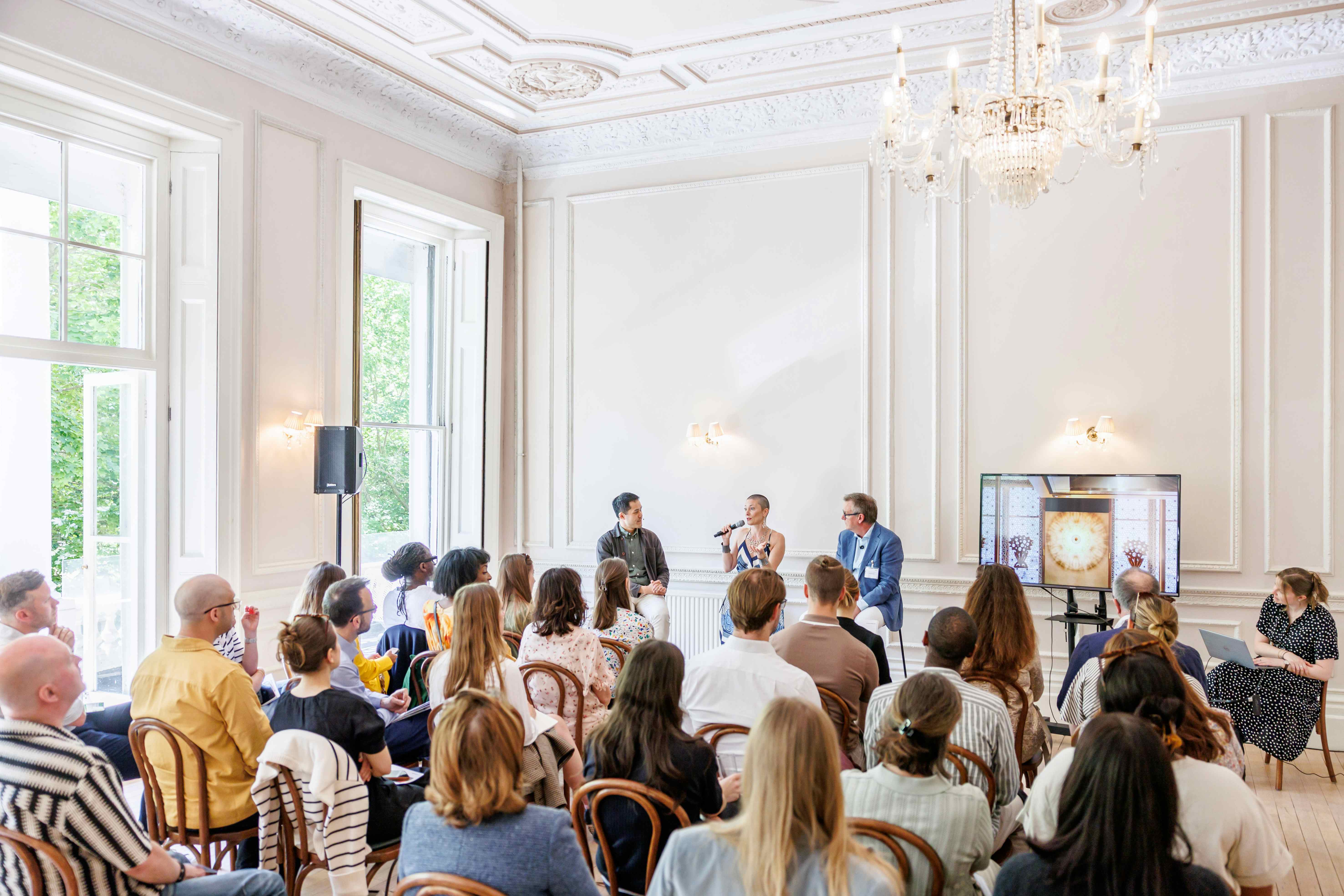 The Windsor Suite 23