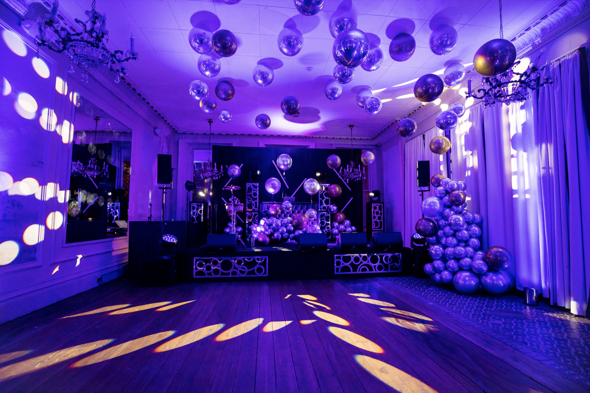 The Bayswater Suite 1