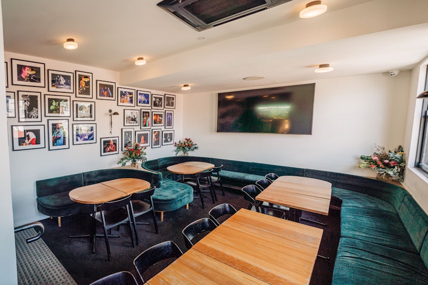 Legends Lounge 0