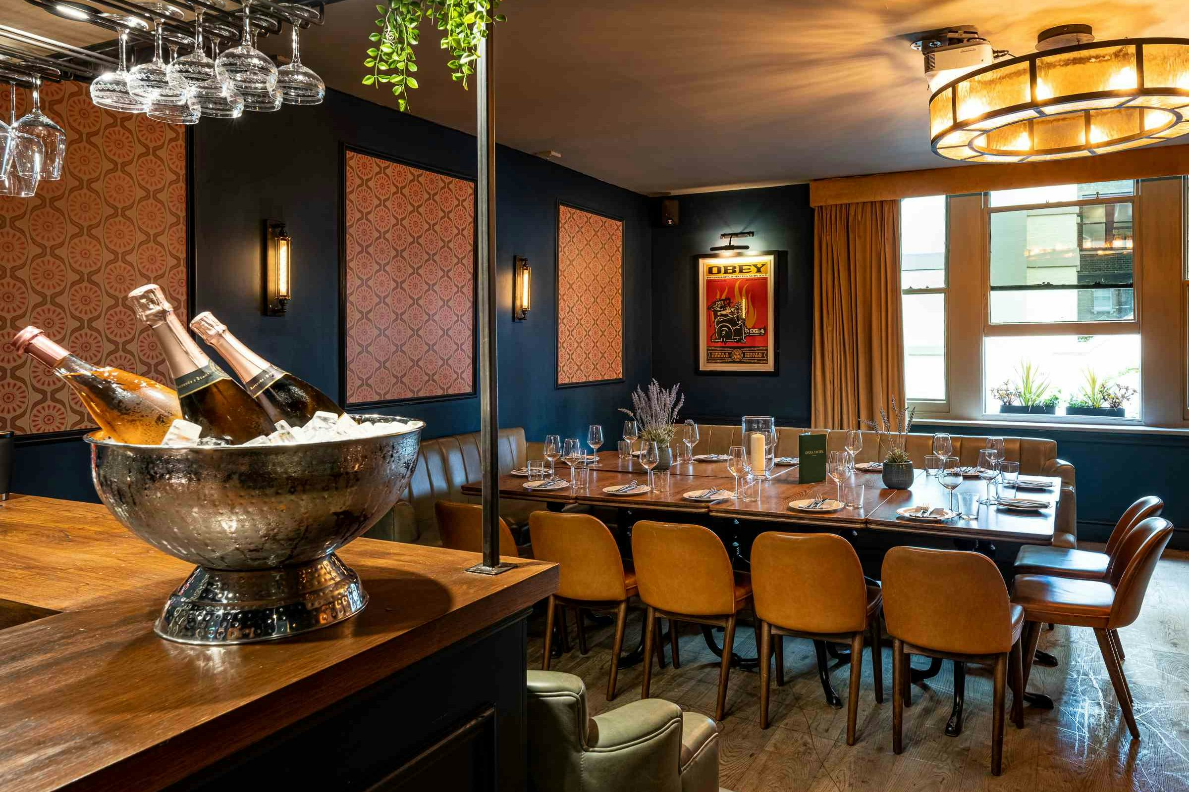 La Scala Room- Seated and Standing Receptions 0