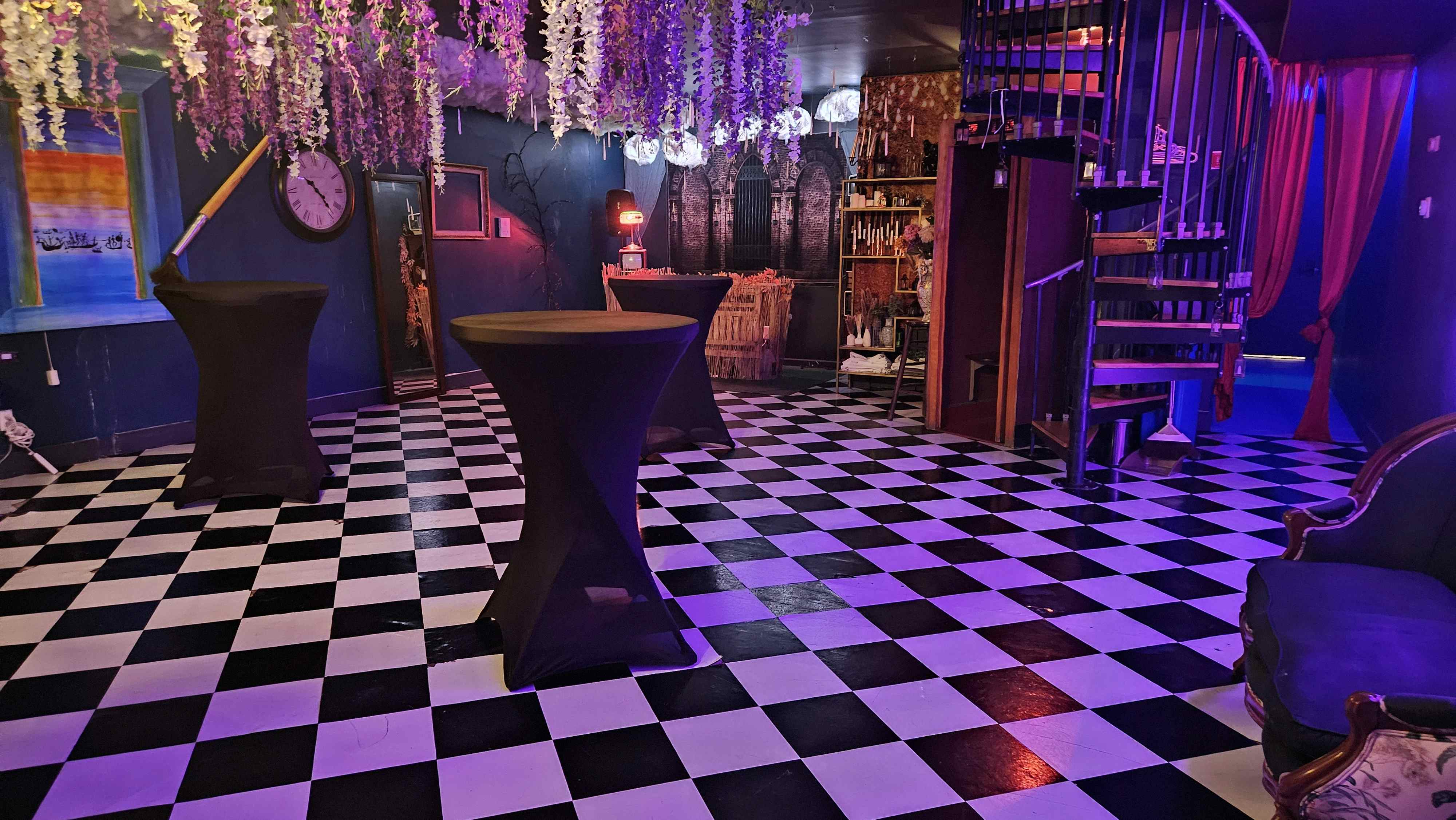 Unique Intimate Space with Backyard in Bushwick! 1