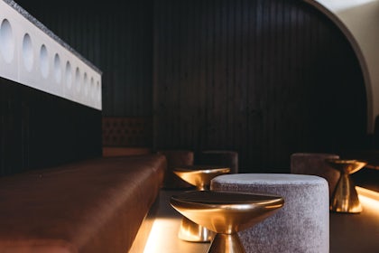 Cocktail Lounge 6