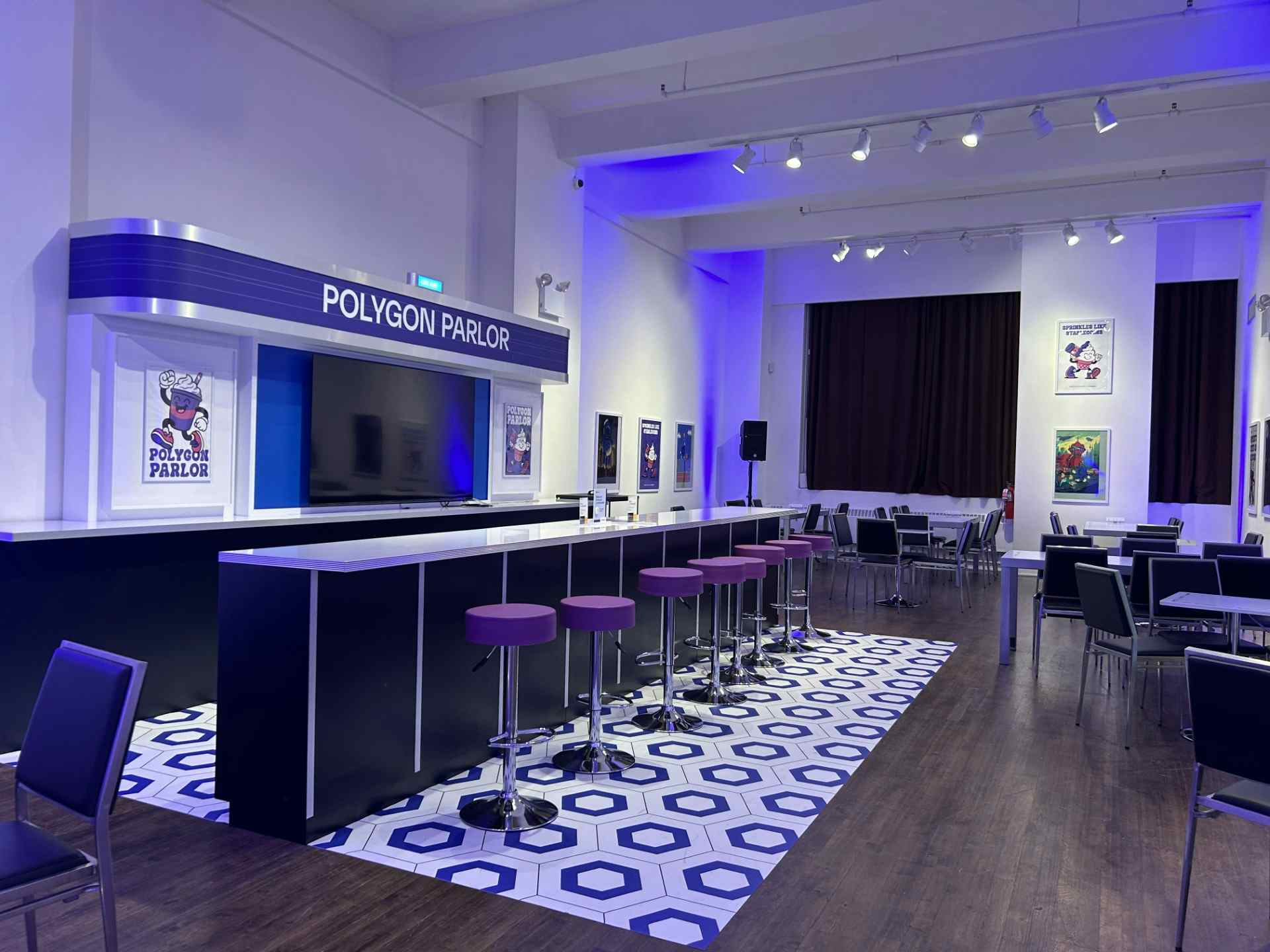 The Metropolitan Suite 8