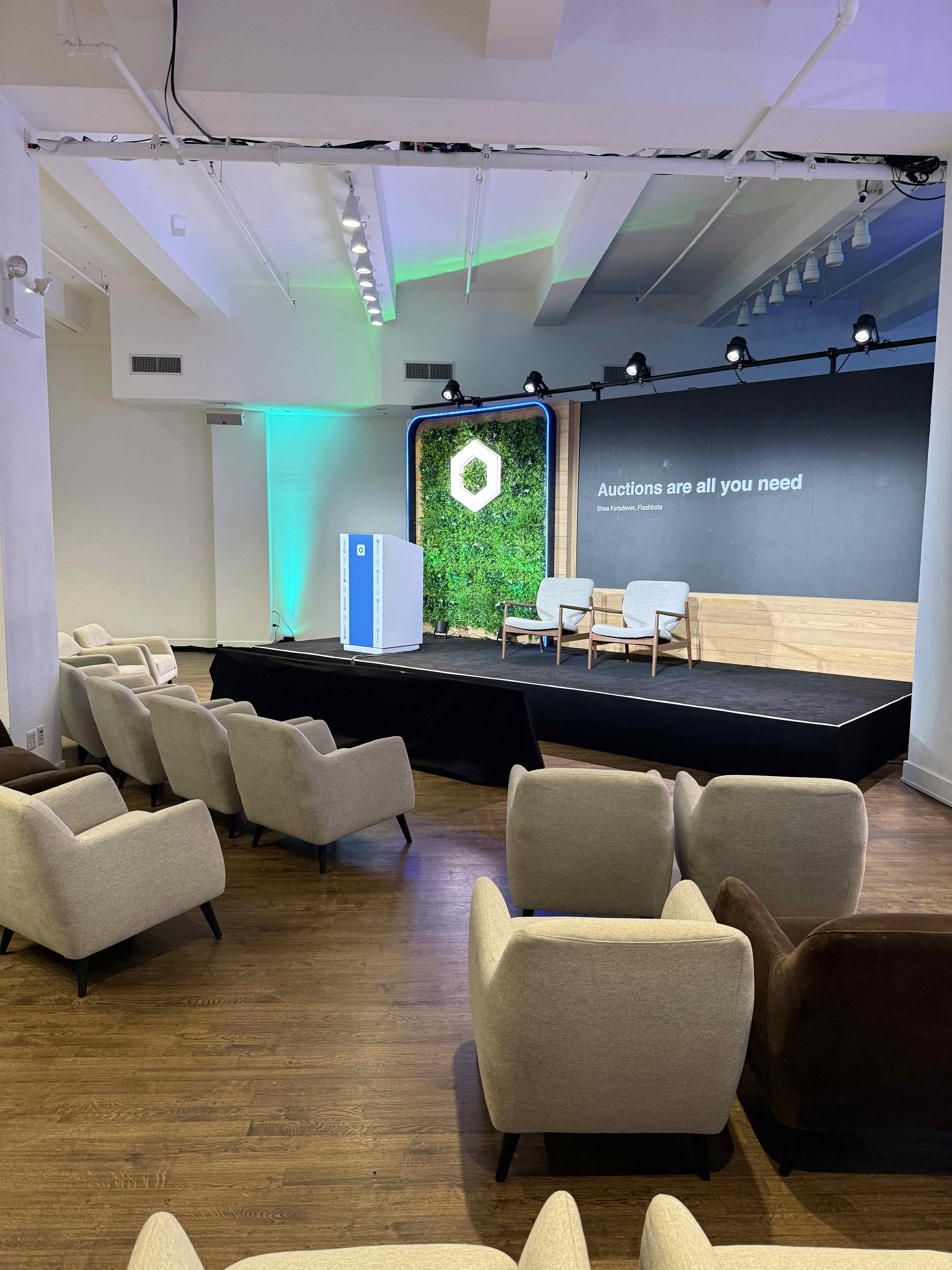 The Metropolitan Suite 15