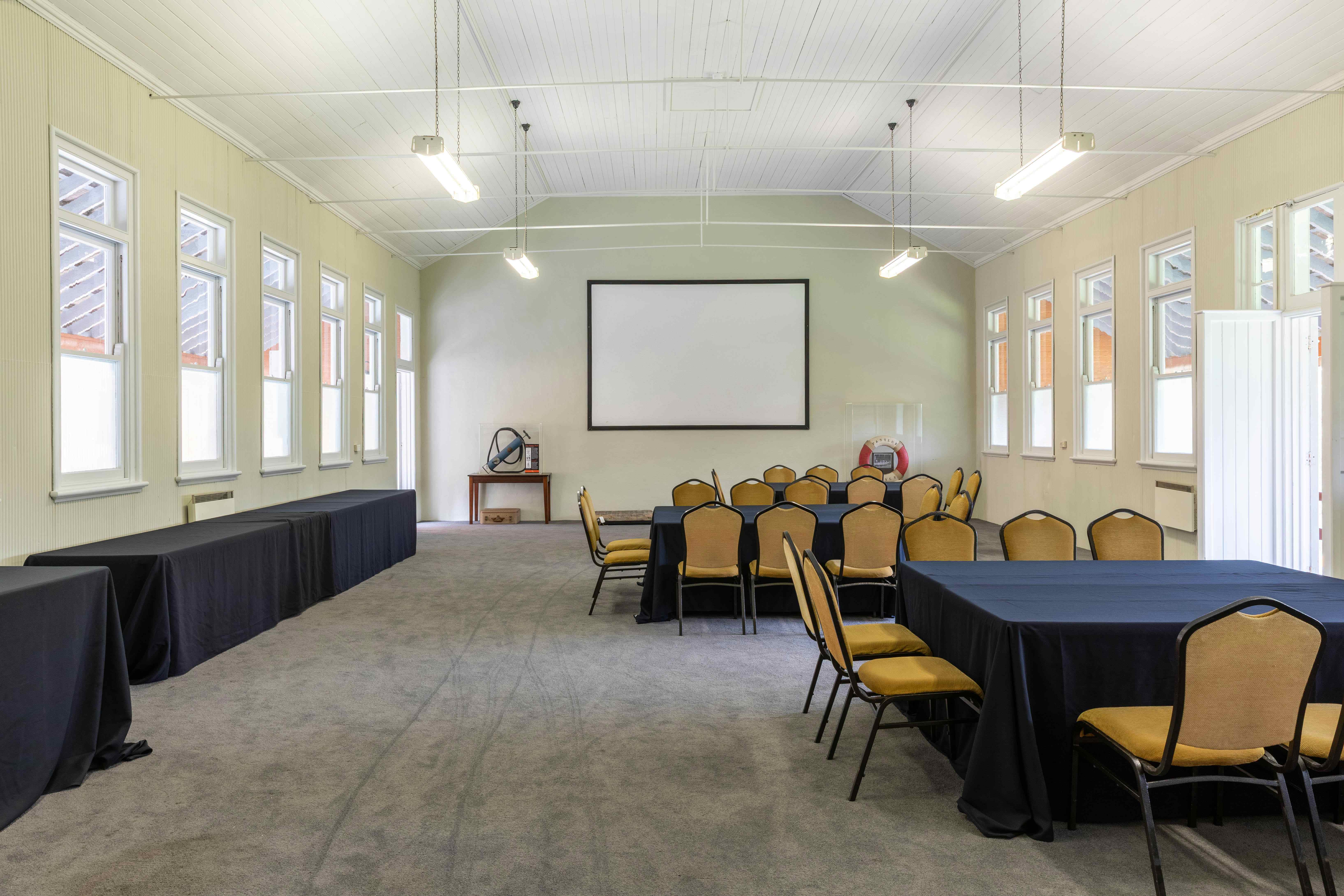 P15 - Former Asiatics 2