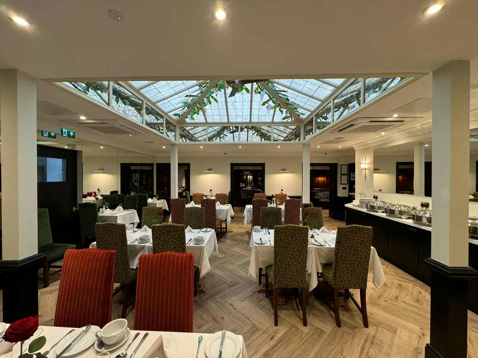 The Pavilion Restaurant and Lord's Bar 1