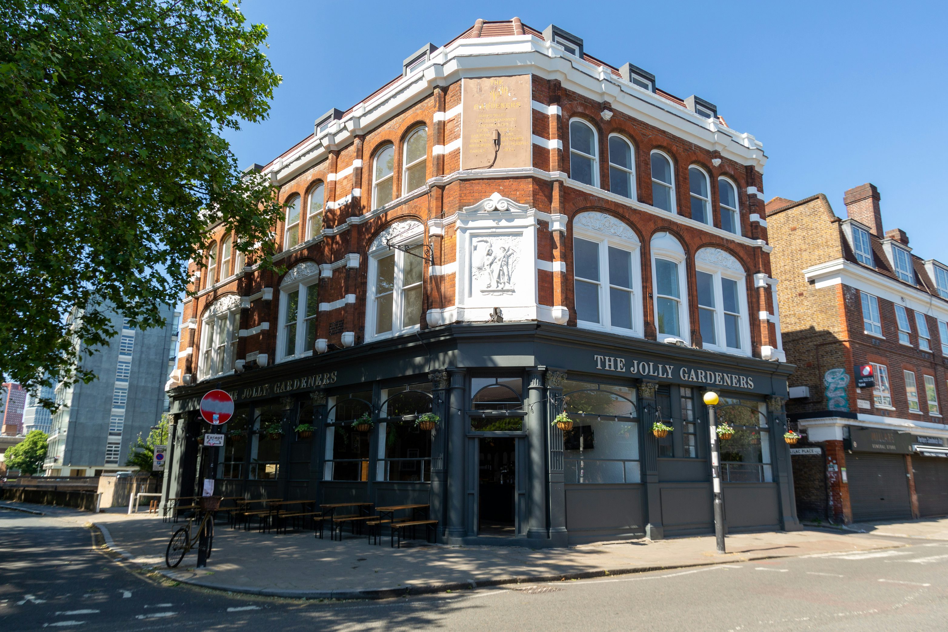 The Jolly Gardeners - Restaurant Hire 6