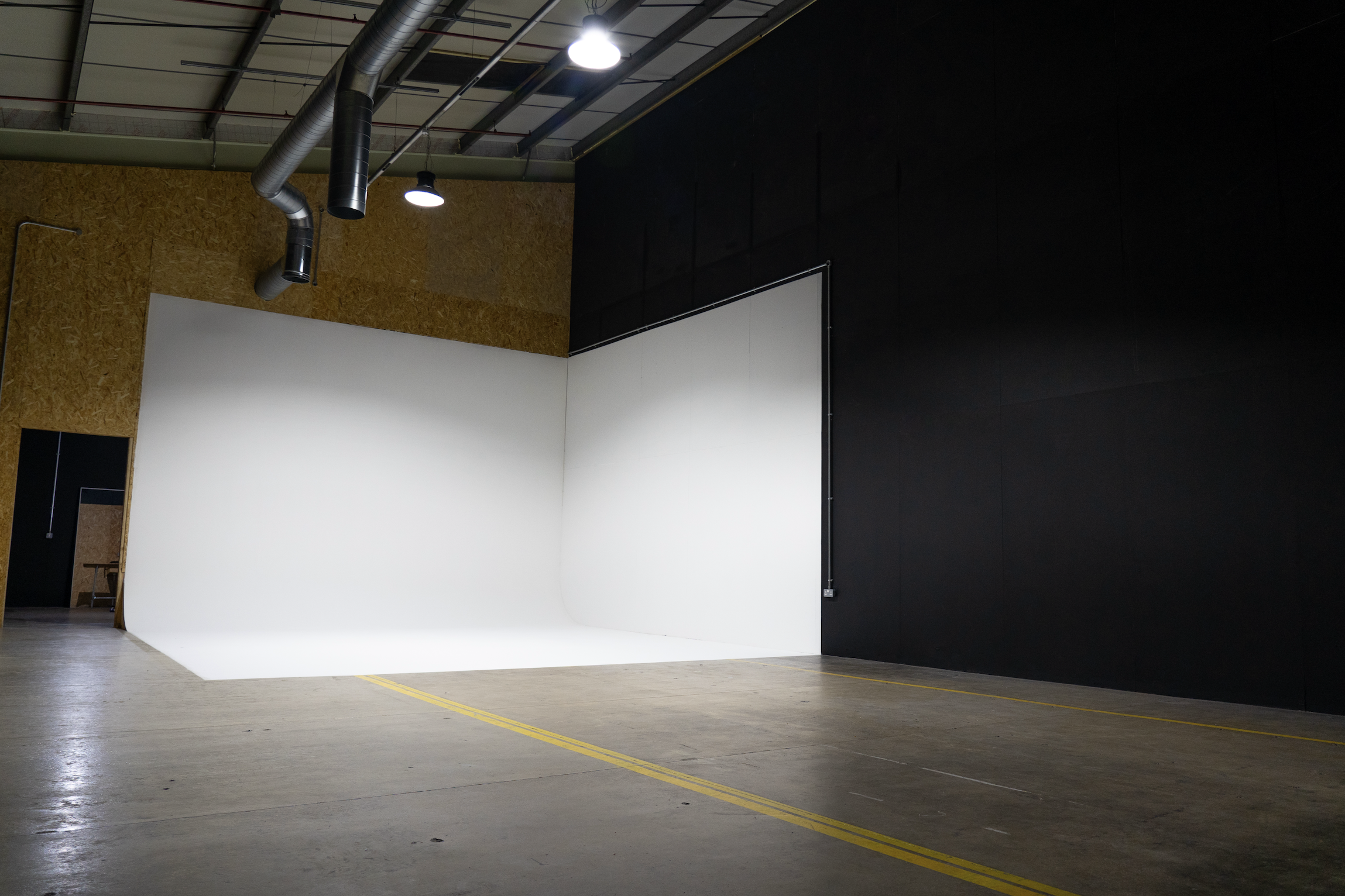 Studio 3 - Un.titled Studio 0