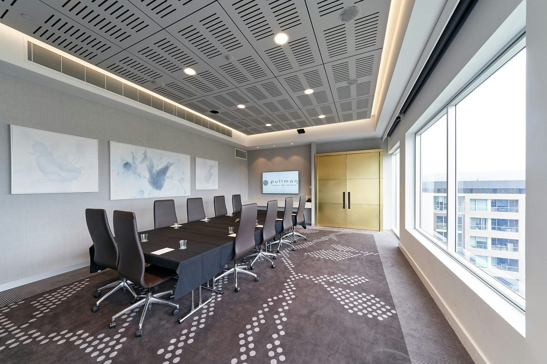 Executive Boardroom 1