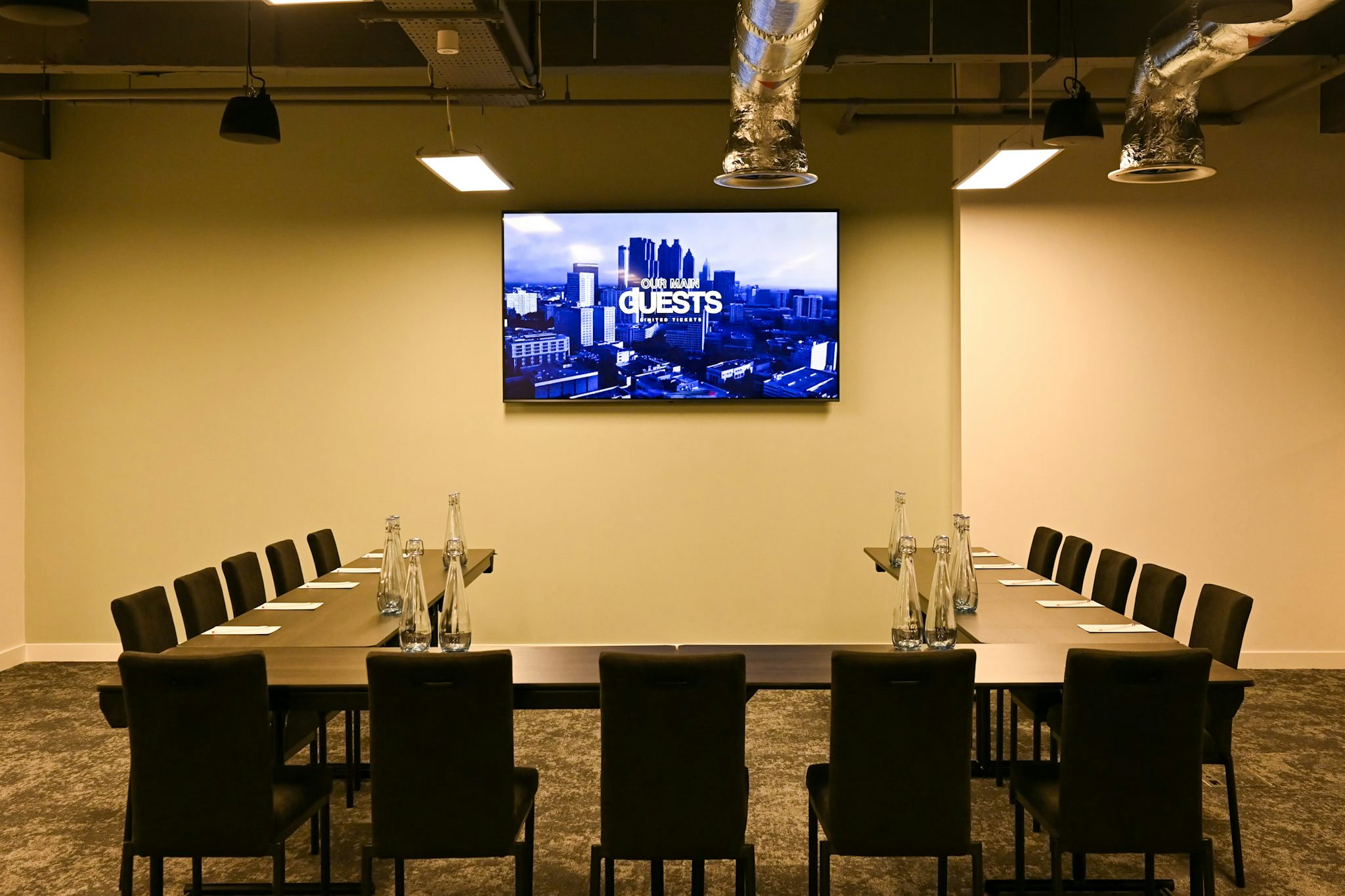 Fenchurch/Lombard Suite 1