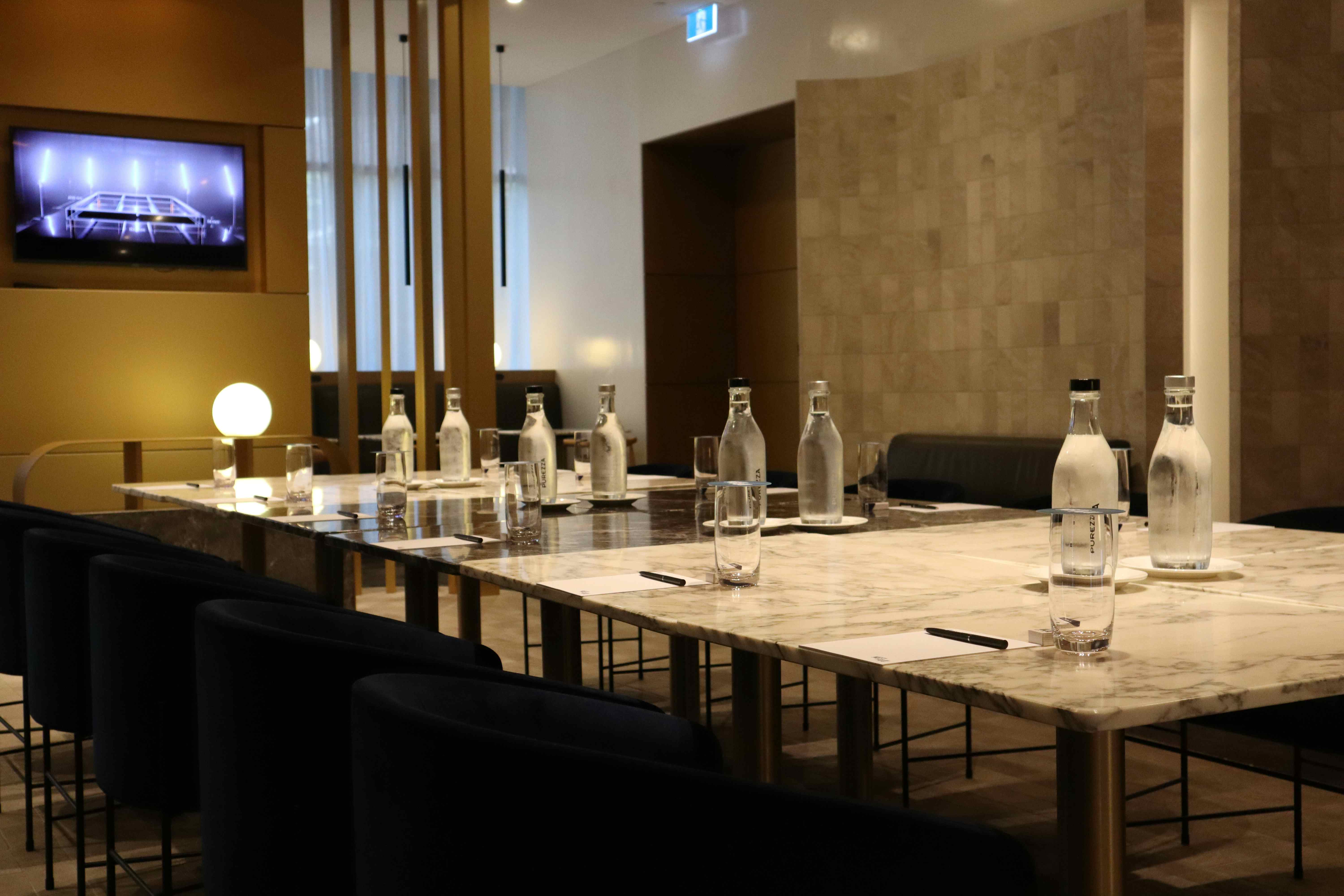 Hindmarsh Executive Club Lounge 2