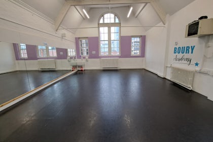 STUDIO ONE 1