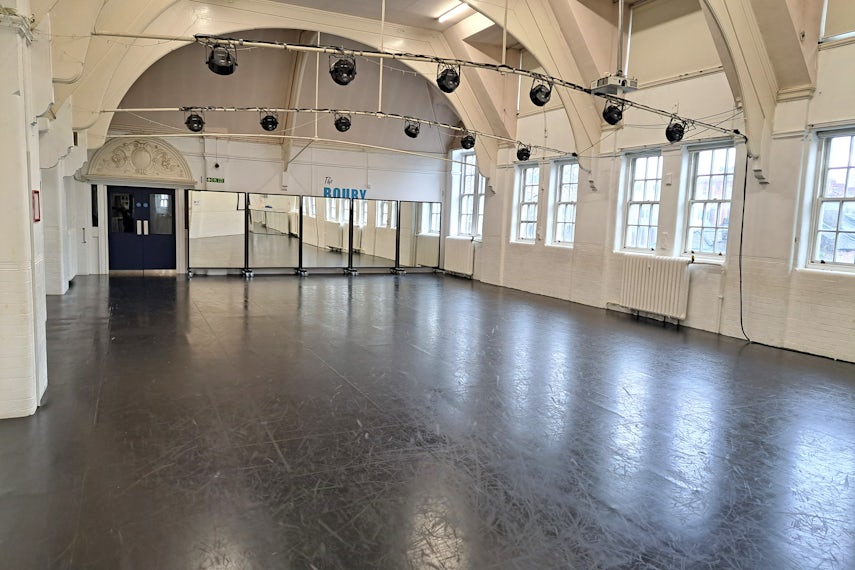 MAIN HALL 0